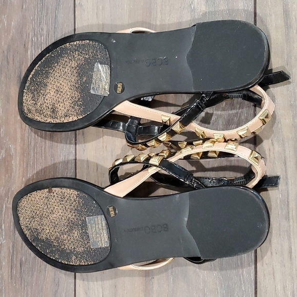 BCBGENERATION Glorina-X Square Studded strappy Sandals shoes flats sz 9.5 - Picture 8 of 10